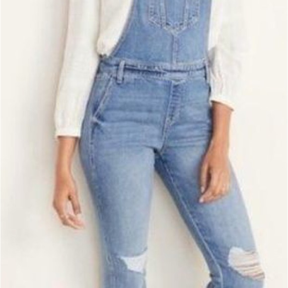 Old Navy Women's Bib Overalls Size 10 Light Wash Distressed Side Zip - Picture 6 of 10